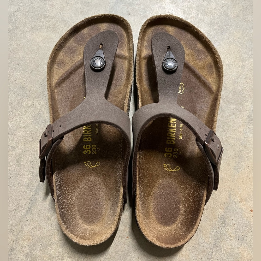 Birkenstock Gizeh. Nude color. Size 36
